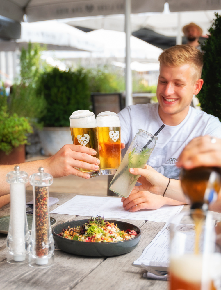 slider-bier-erleben-gastrogarten